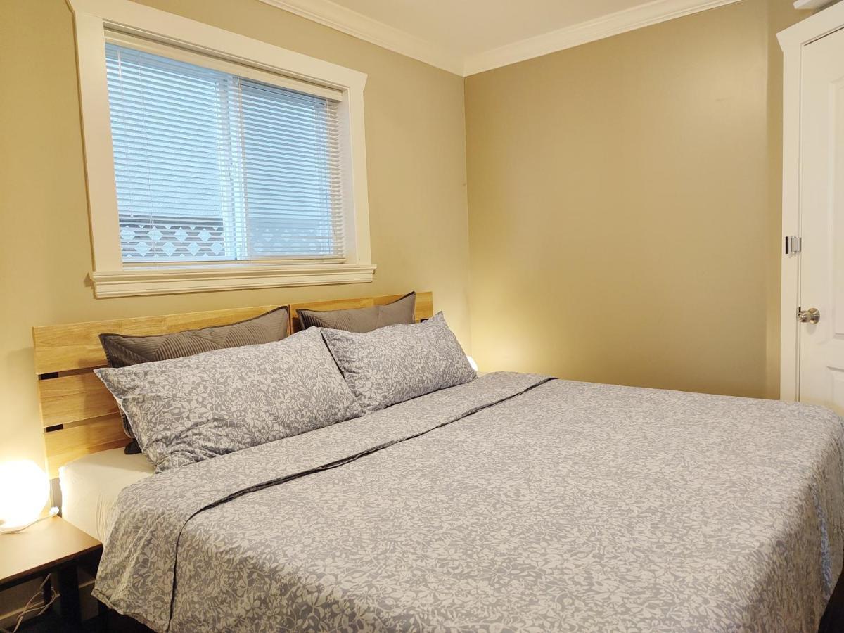 Private Suite W King Bed, Ground Level, Naturally Bright แวนคูเวอร์ ภายนอก รูปภาพ
